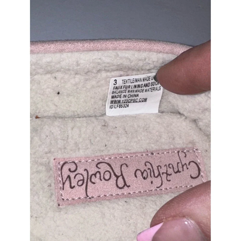 Cynthia Rowley size 3 Pink Bow Kids Moccasins